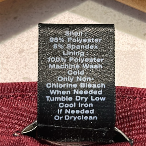 Ann Taylor Wine Red Ruched Stretch Sleeveless Sheath Midi Dress Women’s Size 12 - Picture 11 of 13